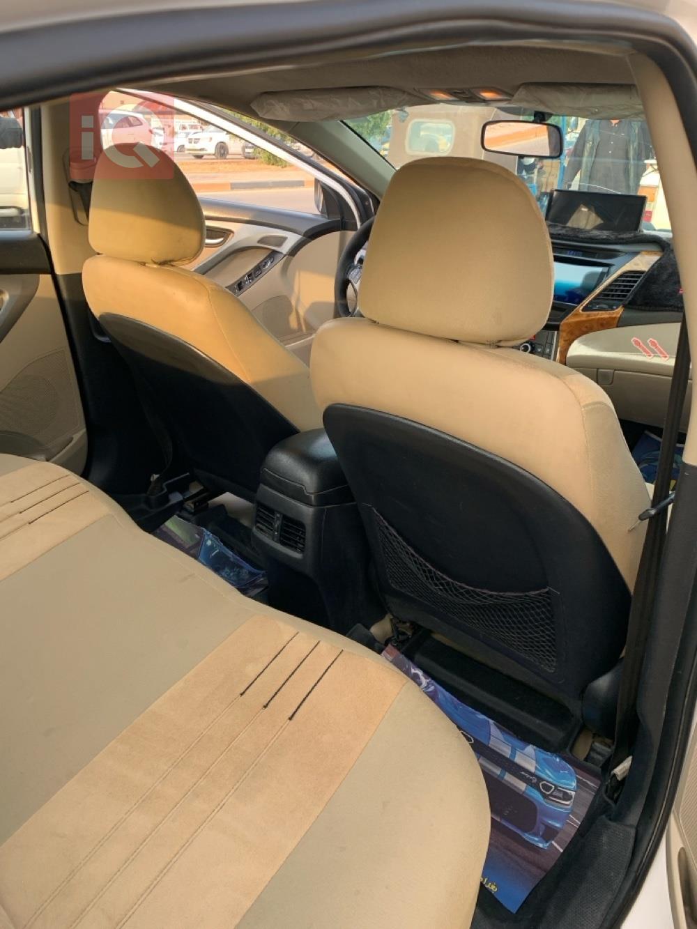 هیوندای ئەلەنترا